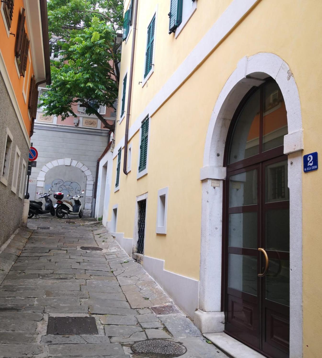 Antico Borgo Apartment Triest Zewnętrze zdjęcie